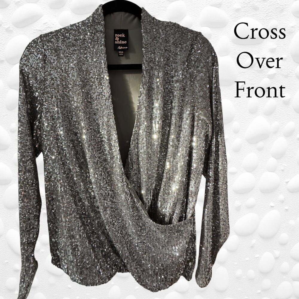 Gorgeous 'Rock & Shine" Reitmans Silver Sequin Crossover Top – XS/S – NWOT - Picture 3 of 10